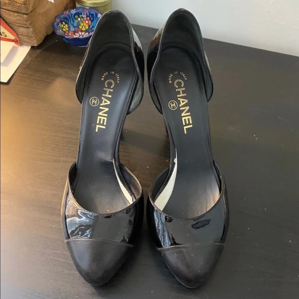 Chanel pump heels size 40